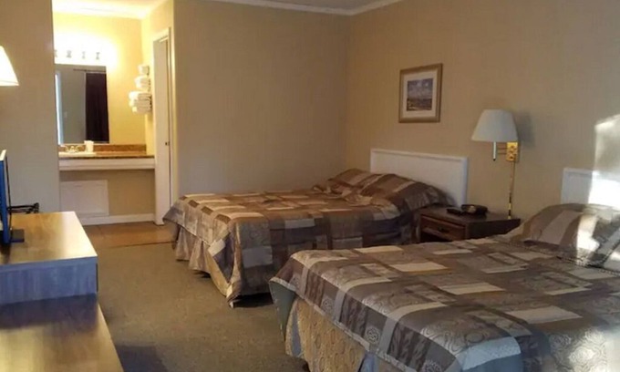 Golconda Apartment | Unity Lodge Suite 7