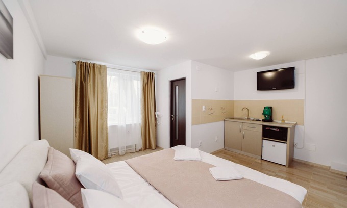 Iasi Apartment | Universum Studio In Iasi Romania