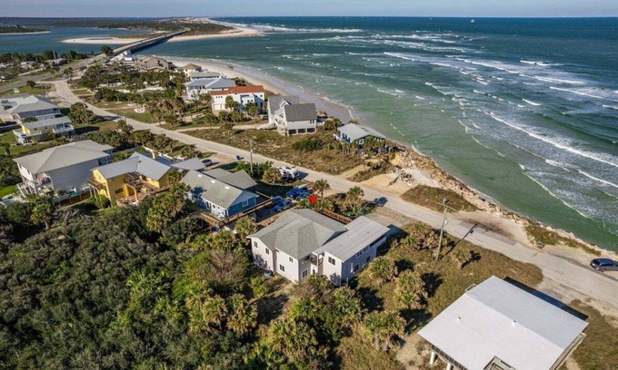 St. Augustine House | Unobstructed ocean views! π Entire home with 2 living areas for the perfect seaside escape.
