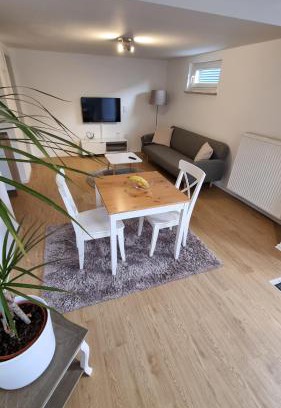 Kronberg Apartment | Unterkunft Sanic