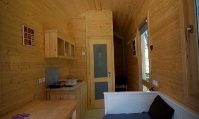 Champvert Cabin | unusual lodgings in the heart of nature Roulette 4