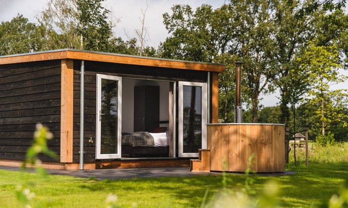 Municipality of Rijssen-Holten House | Unwind in your own sauna and hot tub!