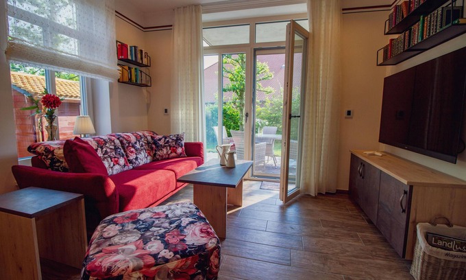 Upleward Apartment | Up Besöök - Wild rose with sauna