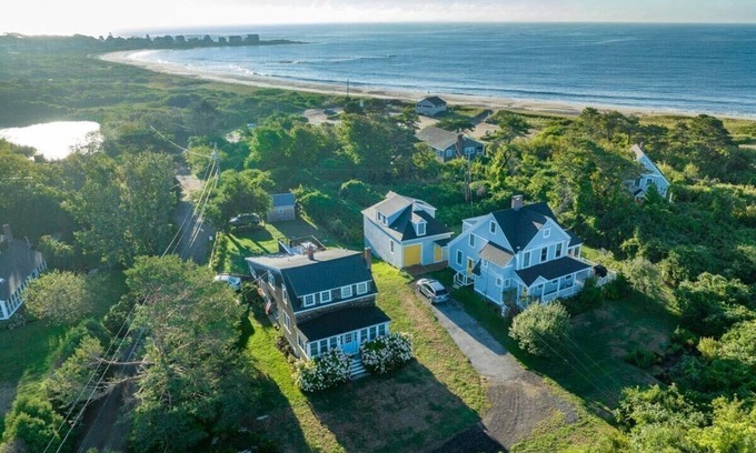 Biddeford Pool House | Updated Biddeford Pool Beach House