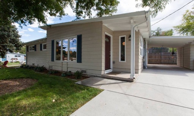 Arvada House | Updated Midcentury Gem Located in Trendy Olde Town Arvada
