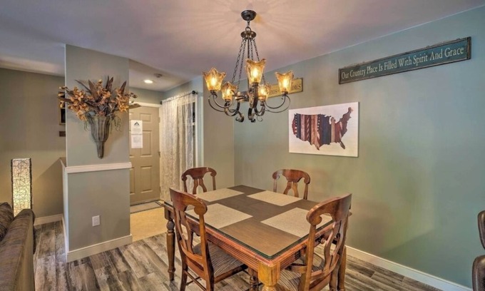 West Dover Condo | Updated Ski in ski out condo & mountain biking located at Seasons on Mt. Snow