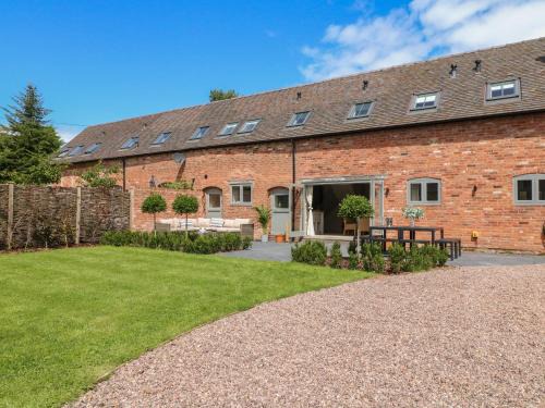 Amerton House | Upper Barn