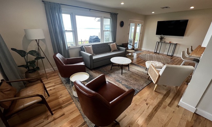 Perryville House | Upper Chesapeake Getaway - Newly Renovated