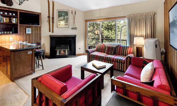 Century West Condo | Upper-Level Condo, close to pool, Mt. Bachelor Village Amenities