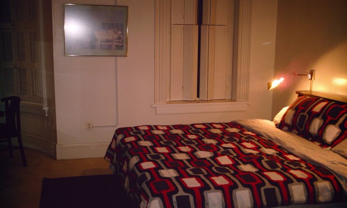 Mechanicsburg Apartment | Upscale 2nd Fl WOW Studio w Kitchenette in Mechanicsburg - 1-2 Guests