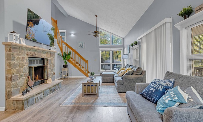 Locust Lake Village House | Upscale 4-BR Home with BBQ, King Bed, Close to Waterpark