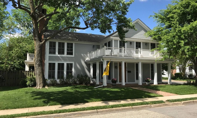 Eastport House | Upscale home in Eastport/Annapolis