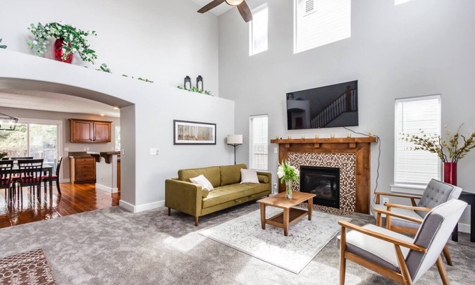Meridian House | Upscale House with Fire Pit in NW Meridian