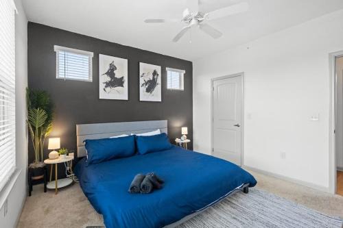 Charlotte Apartment | Upscale King 2BR Suite Mins Uptown Charlotte