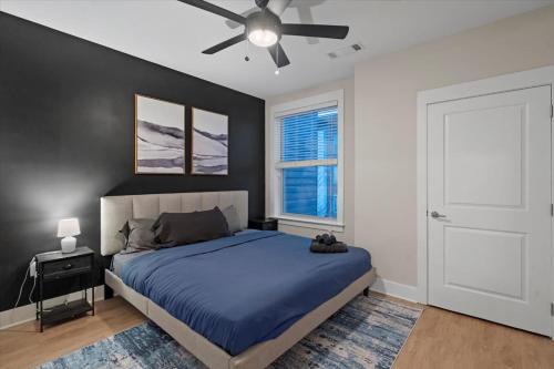 Charlotte Apartment | Upscale King 3BR Suite to Uptown Charlotte