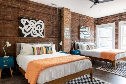 Ohio City Villa | Upscale Loft, Walkable Area, Close to Stadiums