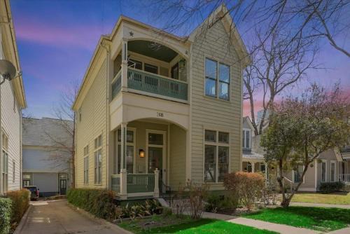 Uptown House | Upscale Uptown Estate in heart of Dallas