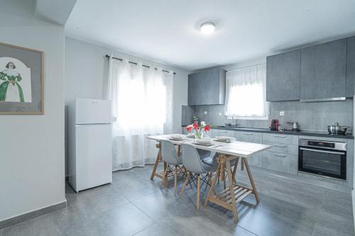 Alexandroupoli Apartment | Urban Nest