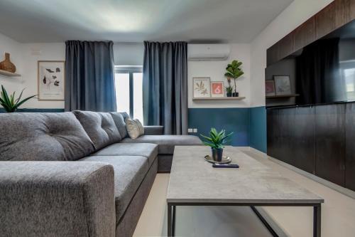 Pieta Apartment | Urban Square Elite Residences by 360 Estates