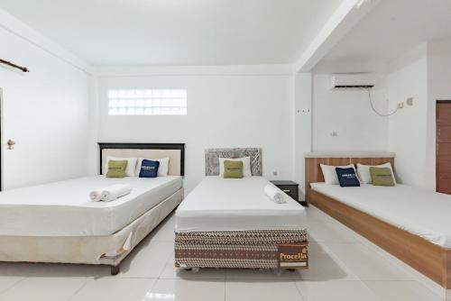 Banjarbaru Hotel | Urbanview Hotel 99 Syariah Banjarbaru by RedDoorz