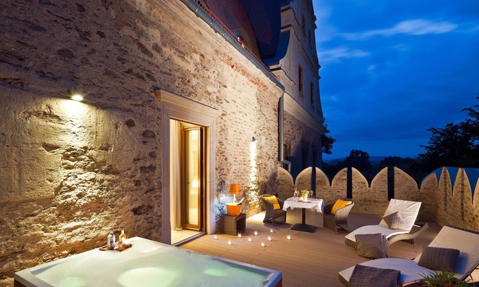Gola Dzierzoniowska Hotel | Uroczysko Siedmiu Stawów Luxury Hotel