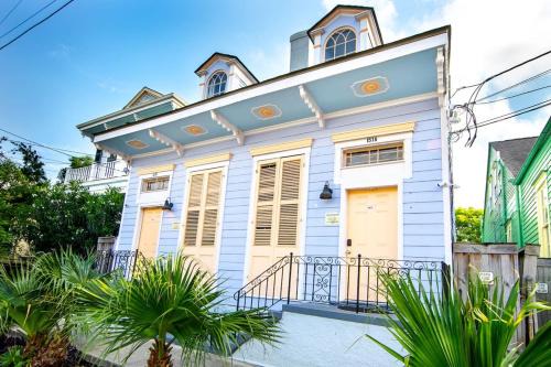 Treme Apartment | Ursulines Historic Creole Cottage (D) Steps to Qtr