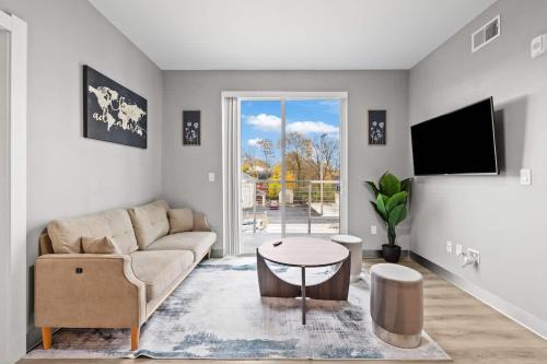Old North Columbus Apartment | Modern Luxury in Columbus Near Downtown & OSU