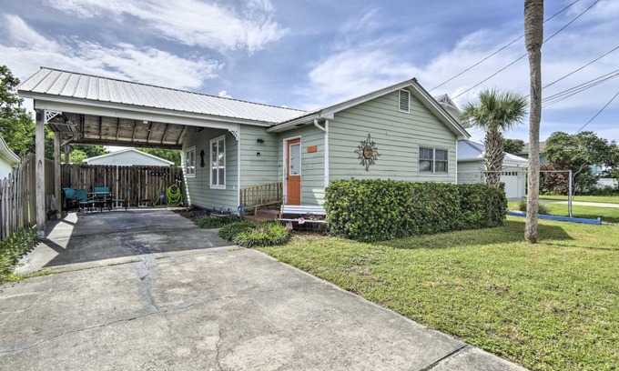 Laguna Beach Cottage | 167 m² Cabin ∙ 2 bedrooms ∙ 5 guests