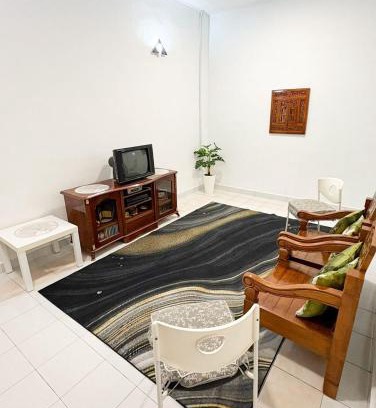 Kelubi House | Ustaz Zul Homestay, Taman Tunku Sarina, Jitra