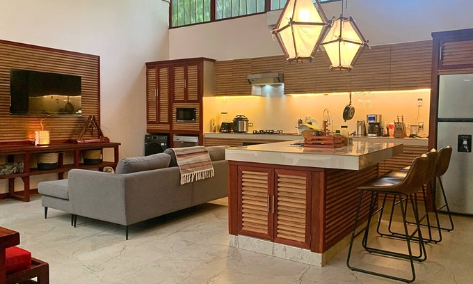 Chiguata Villa | Uva Blue Villas - Pool House - AC, 3 bedrooms, 7 guests, Indoor pool with spill