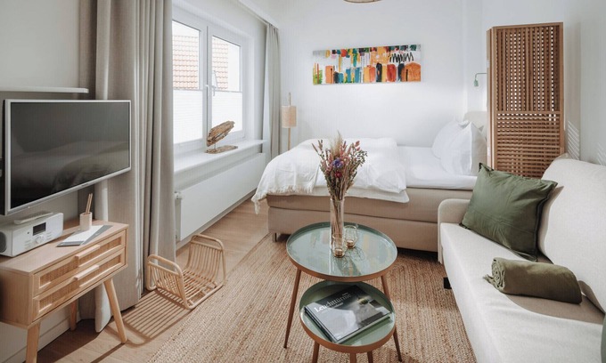 Norderney Apartment | /V I L L A F R E S E N A/ Bude 8