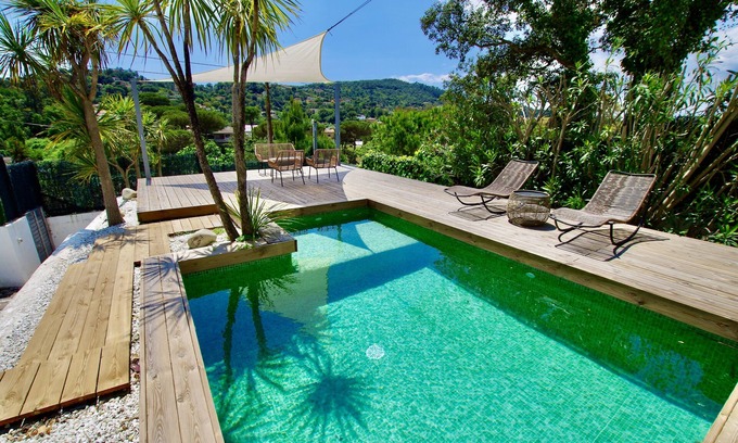 Mont Barbat Villa | V&V Lloret-Villa Cinta: luxurious villa with private pool and air conditioning