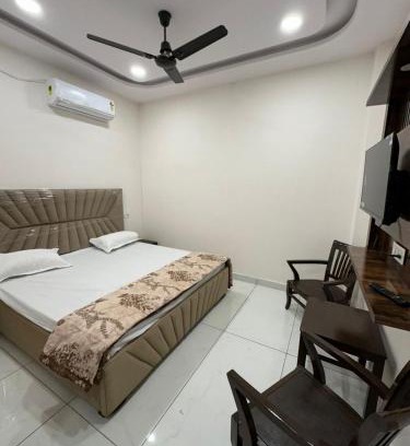 Jalandhar Apartment | V2 guest house