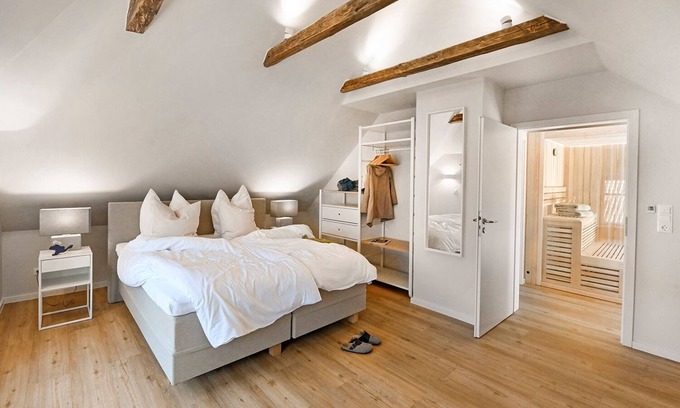 Daenschendorf House | Vacation home for 8 guests with 140m² in Fehmarn OT Dänschendorf (162631)