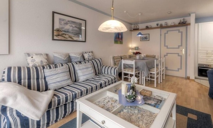 Busumer Deichhausen Apartment | Vacation apartment/apartment for 4 guests with 51m² in Büsumer Deichhausen (127386)