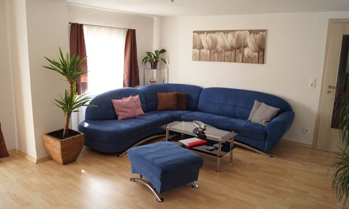 Niederalteich Apartment | Vacation apartment 2 family Denk, 105m² central location, directly on the blue Danube