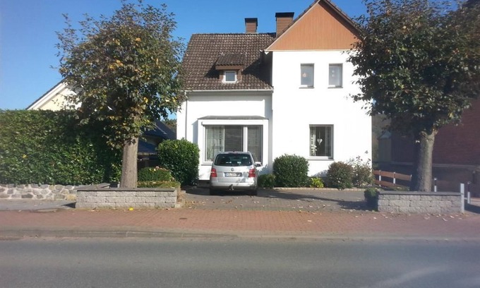 Heinsen Apartment | Vacation apartment "An der Weser" - apartment/flat, bathroom, WC, 2 bedrooms