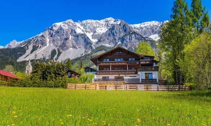 Ramsau am Dachstein Apartment | Vacation apartment/apartment for 3 guests with 37m² in Ramsau (161315)