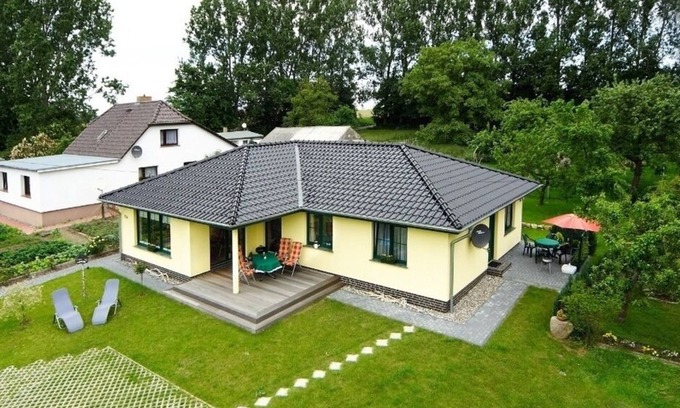 Zirkow Apartment | Vacation apartment/apartment for 3 guests with 40m² in Zirkow (123824)