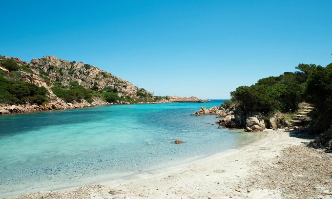 La Maddalena Apartment | Vacation apartment with magnificent panoramic view.