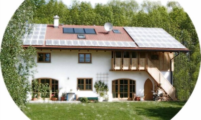 Edling Apartment | Vacation apartment on the edge of the forest for 4 people with balcony, 50 m²