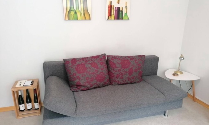 Briedel Bed & Breakfast | Vacation apartment Rivaner, shower, WC, terrace - Ferienweingut Hensler