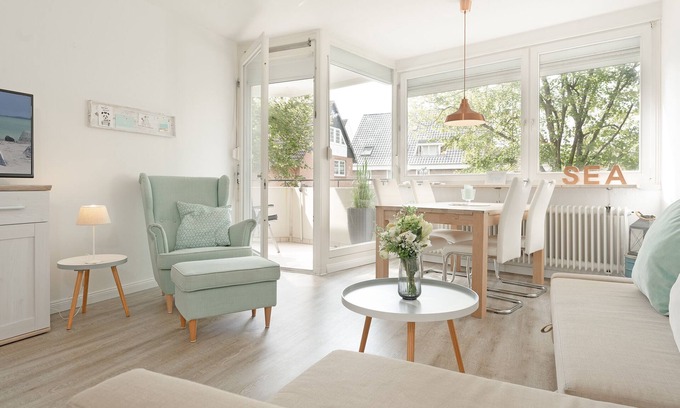 Scharbeutz Apartment | Vacation apartment Strandbude in the house Beau Rivage in Scharbeutz
