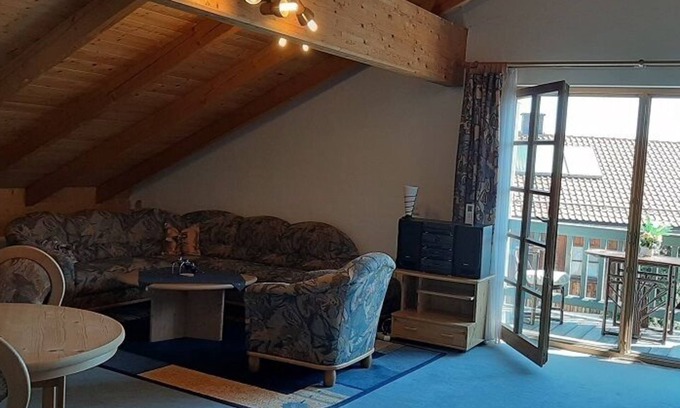 Uebersee Apartment | Vacation apartment with 2 bedrooms and balcony, 83 sqm