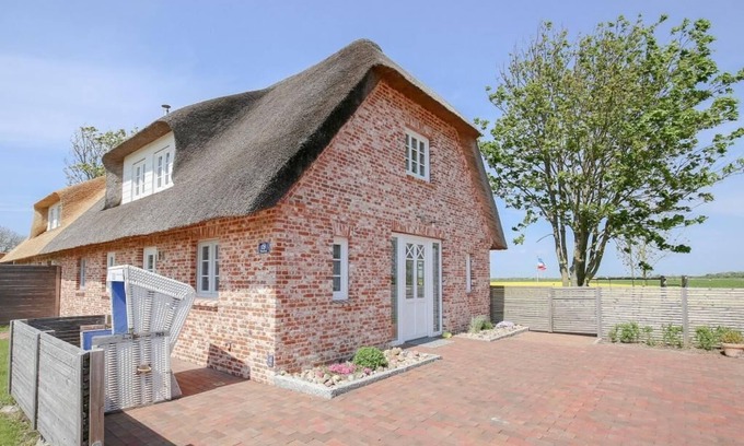 Dagebuell House | Vacation home 5-star Reethus Steuerbord in Dagebüll for up to 4 people