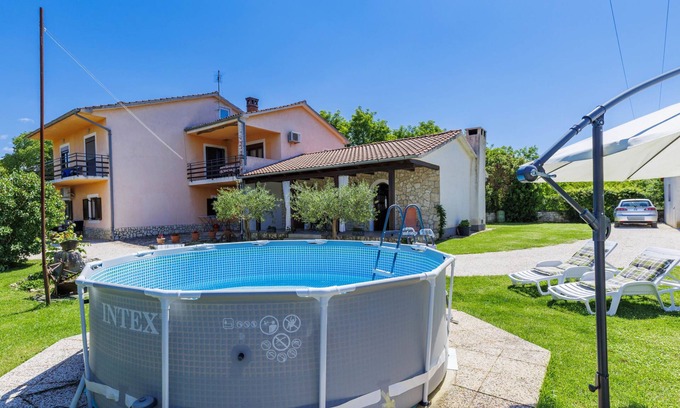 Sosici House | Vacation home Cekić by Interhome