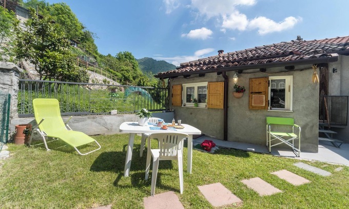 Erve House | Vacation Home "Erve Come una Volta" with Mountain View & Garden
