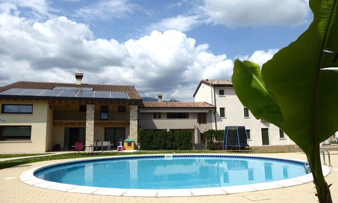 Castelcucco House | Vacation Home in Castelcucco with 3 bedrooms sleeps 6