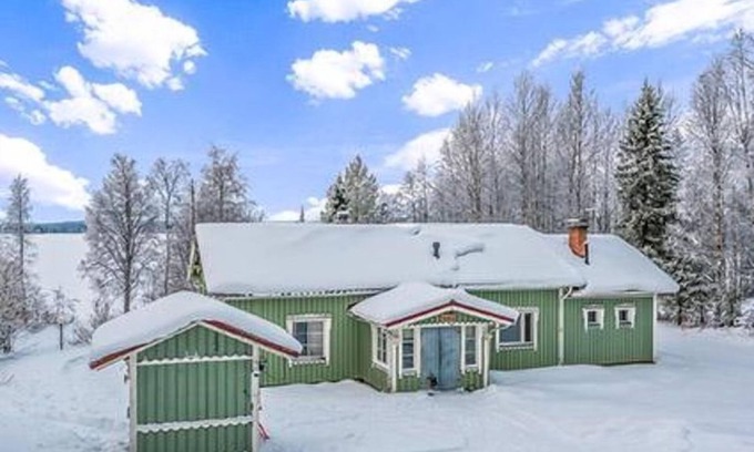 Taivalkoski House | Vacation home Lehto by Interhome