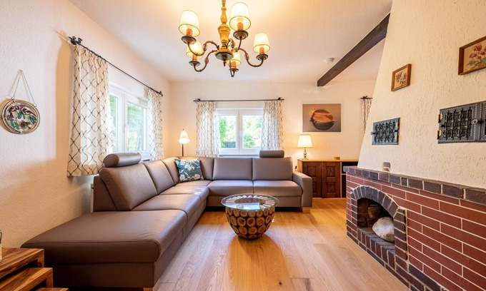 Grainau House | Vacation home "Loisach Häusl" - Experience Grainau!